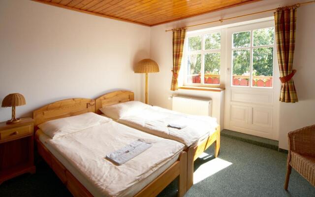 Hotel Vecernice