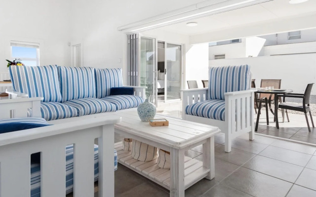 Lampiesbaai Beach House