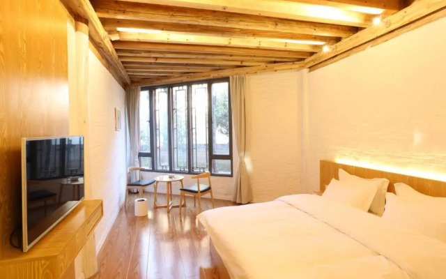 26th · Courtyard · Hotel