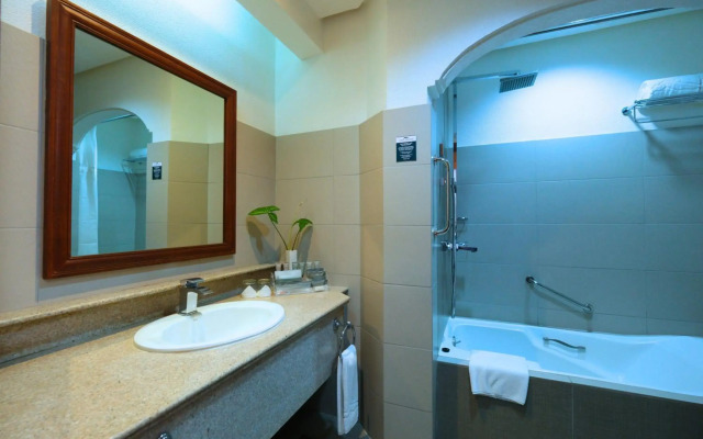 The Suites at Mount Malarayat