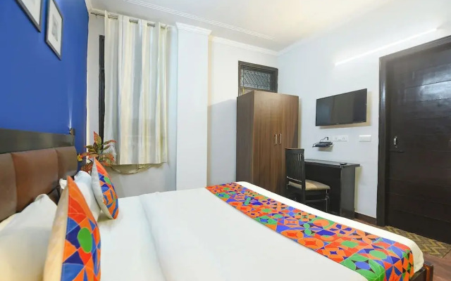 FabHotel Saket Residency