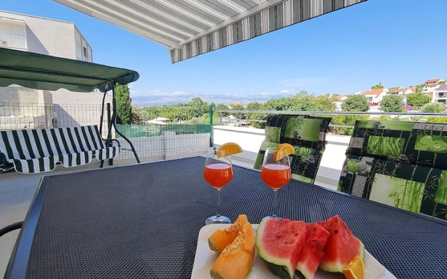 Luxury Apartment Ani II