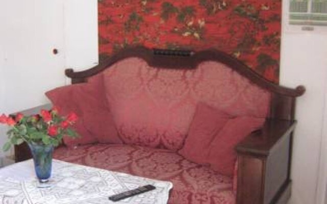 Strada Bed & Breakfast