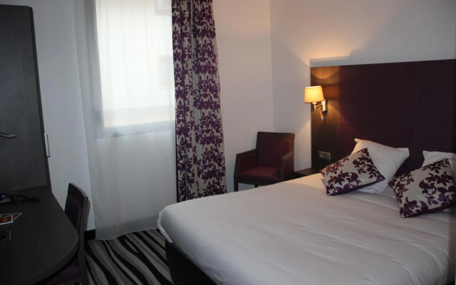 Hôtel Kyriad Saint Quentin en Yvelines - Montigny