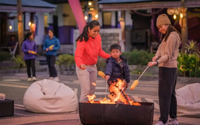 Hiker's Camp at Toya Devasya