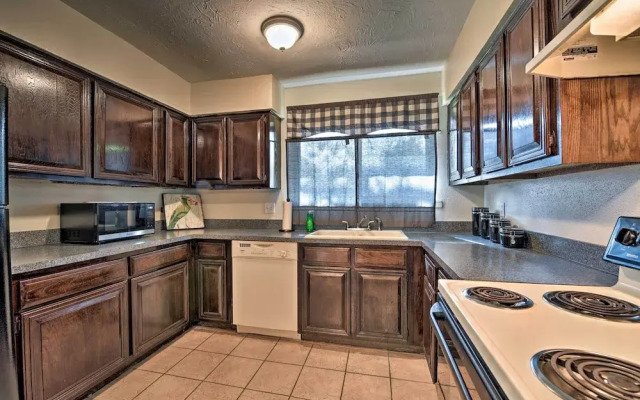 Pet-friendly Missouri City Home w/ Fenced-in Yard!