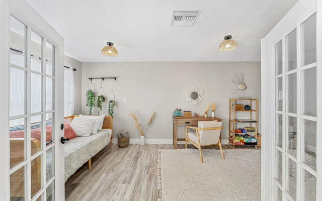 332 Formosa Drive