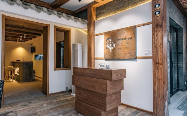 VINAWHISPER Boutique Hotel