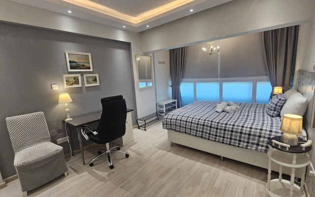 116 NIC 302b - Stay Armonia Central Suite