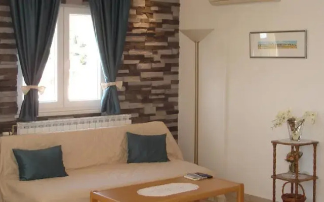 Apartments Carol