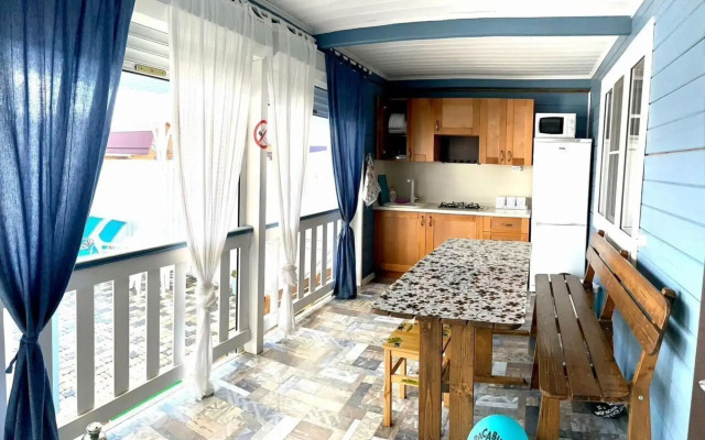 Коттедж на улице Бирюзовой