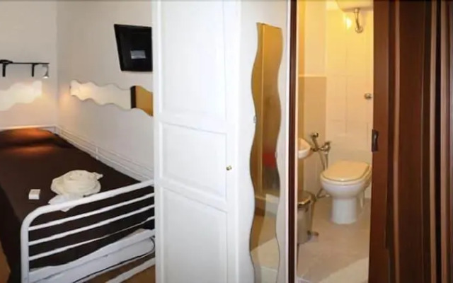 Гостевой дом L'arco del Colosseo B&B