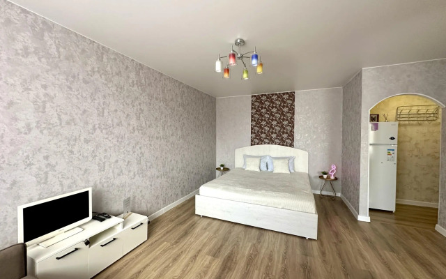 Compass на улице Республики 174