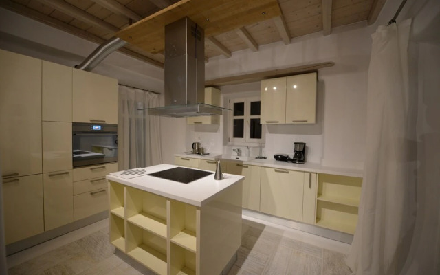 Villa Crystal