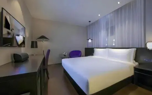 Orange Hotel Select (Beijing Summer Palace)