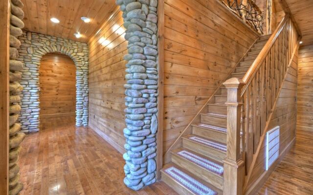 Black Bear River Lodge