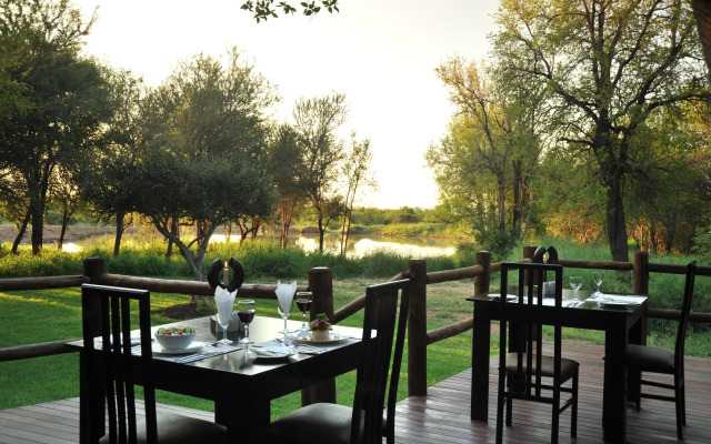 Black Rhino Game Lodge
