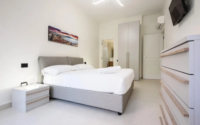 Via Niccol Tommaseo 4 - Appartamento 2