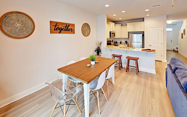 Shadow Lake - 3 Br Townhouse