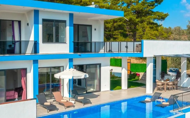 Villa Bozo 2