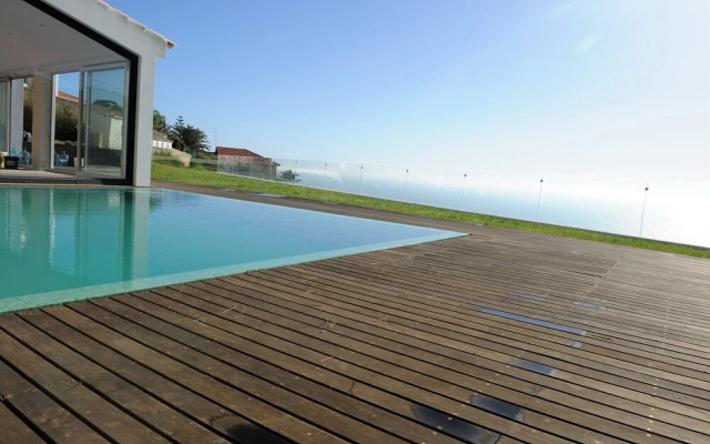 Biscaia Atlantic View by Lisbon Coast