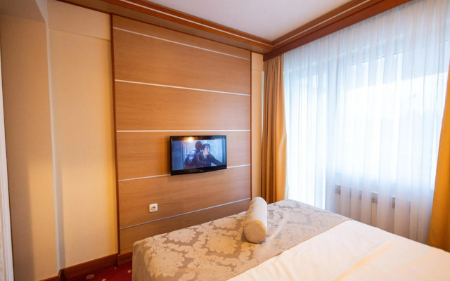 Cezar Hotel