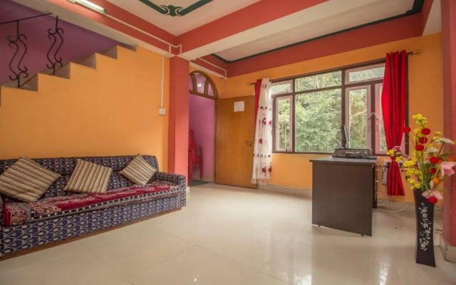 Aritar Lake Home Stay By OYO Rooms