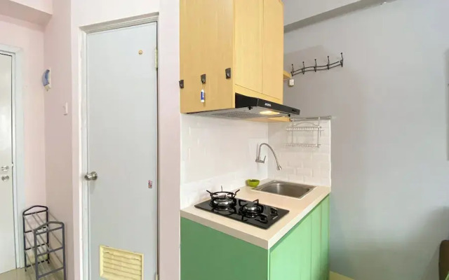 Good Deal And Homey 2Br Green Pramuka City Apartment