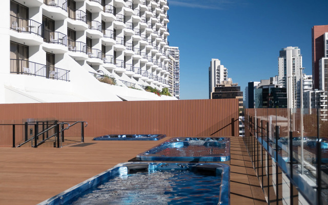 Hotel Apartments on 22 View Avenue, Surfers Paradise