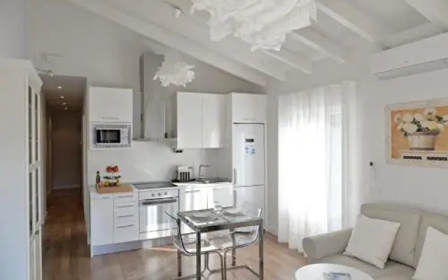 Navarra Chic Apartment & Terrace
