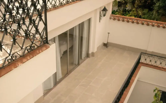 La Casona del Monumento