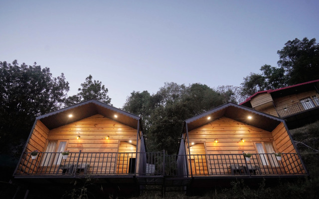 Minikins - Resorts & Restaurant