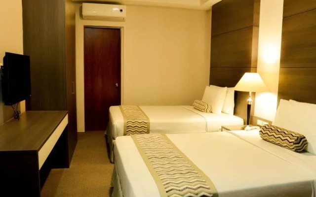 88 Courtyard Hotel