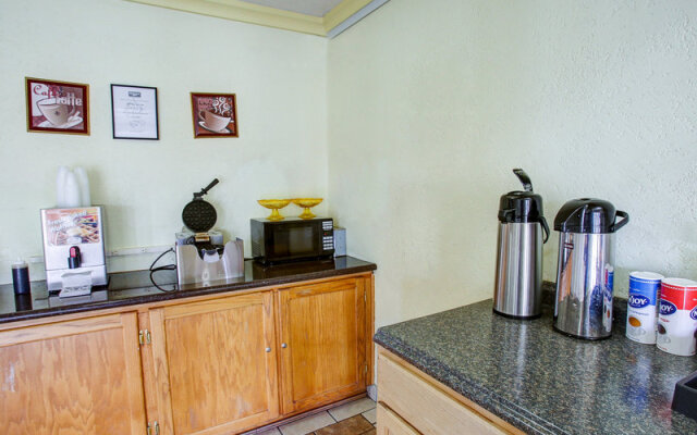 Motel 6 Bryan TX