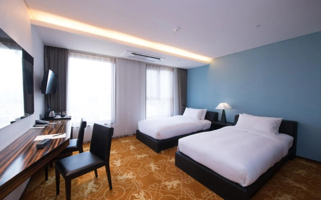 Hotel Leo