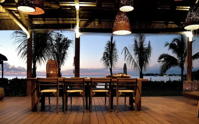 Beach Villa Soggy Dollar