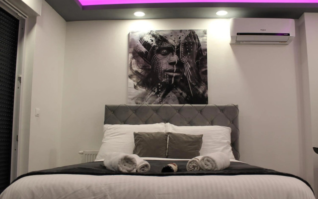 Jacuzzi Apartment Code 96