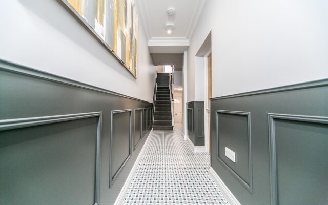 Flat 14 Helena House, 1-bed, Sleeps 3, Parking