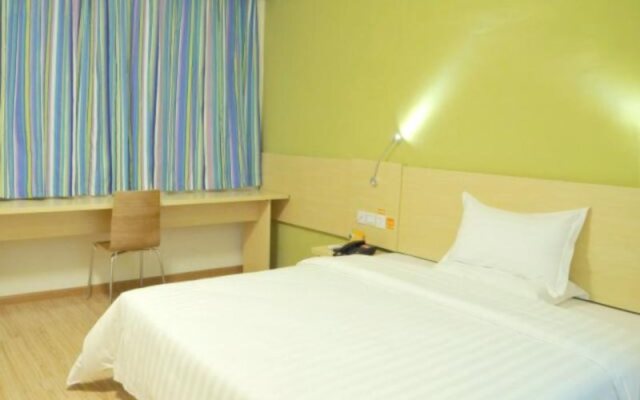 7Days Inn Guangzhou Conghua Jiekou Hedong Branch