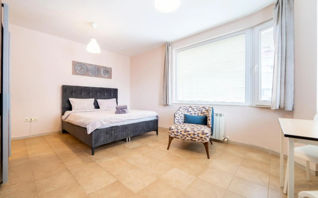 Lovely apartment in Studentski grad