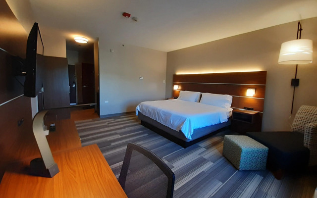 Holiday Inn Express Hotel & Suites Trincity Trinidad Airport by IHG