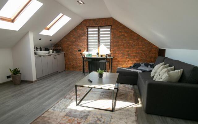 Morshyn Avenue Apartment