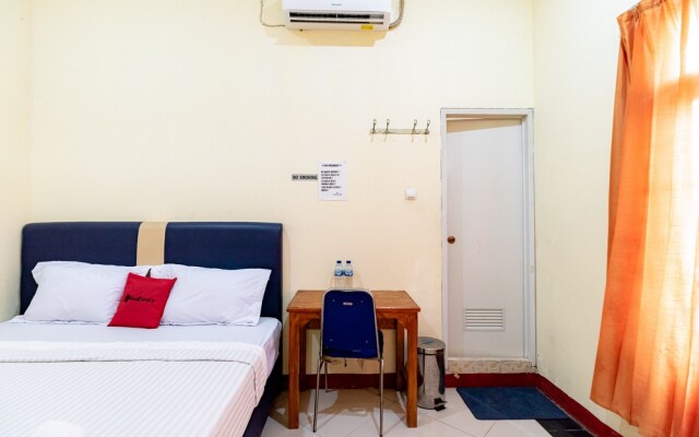 RedDoorz near Kelapa Gading