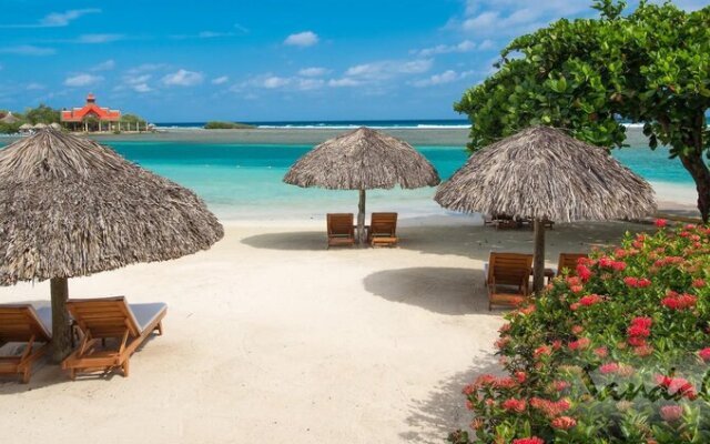 Sandals Royal Caribbean - All Inclusive Couples Only