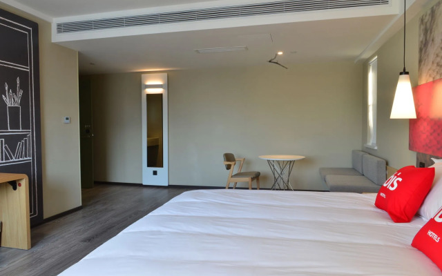 Ibis Harbin Normal University