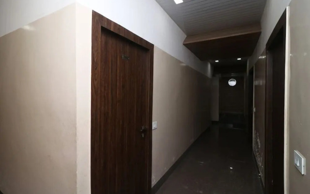 Hotel Sheltear & Resturant By OYO Rooms