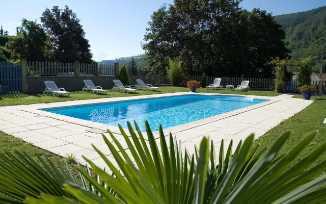 Logis Hotel Burnichon