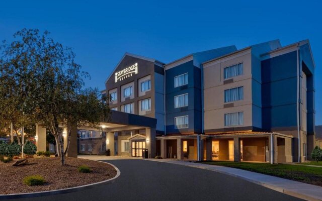 Staybridge Suites Pittsburgh Airport, an IHG Hotel