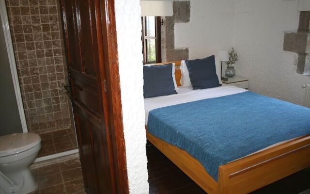 Assos Bohemian Hotel