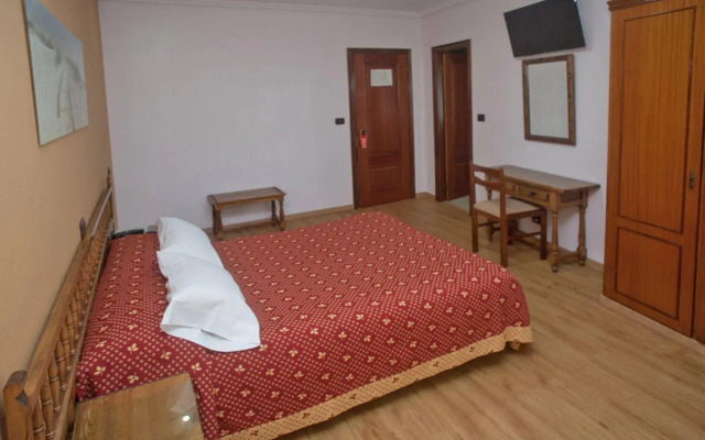 Hospedium Hotel La Marina